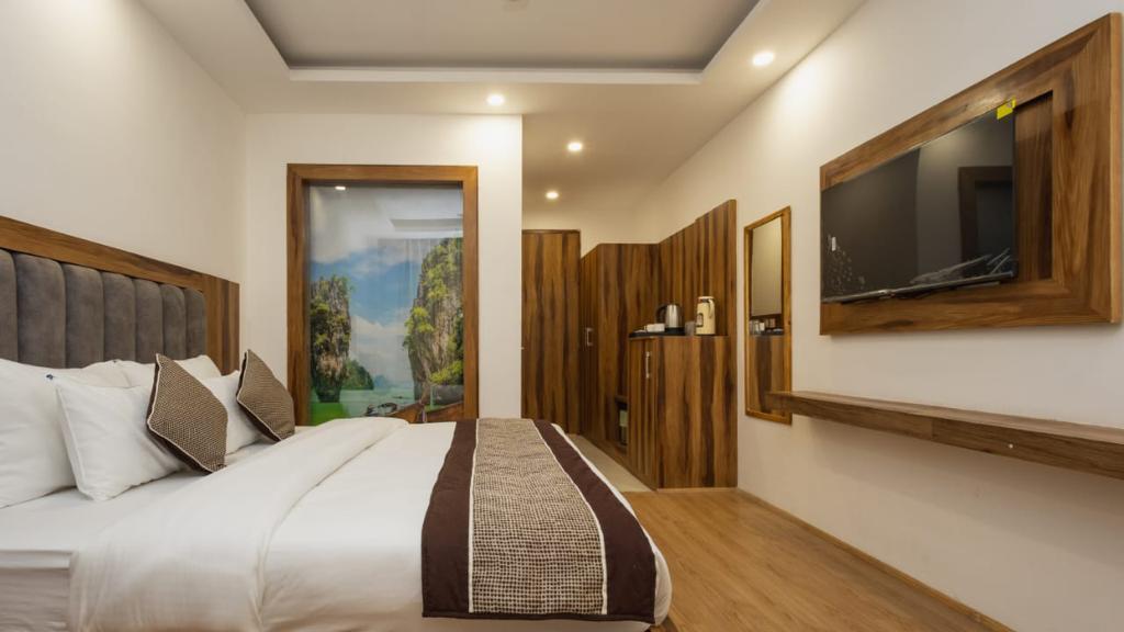 Hotel Snow White Residency - 2